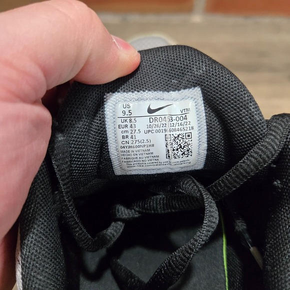 Nike Air Max Pulse Cobblestone Mens 9.5 Running Shoes Sneakers Gray - Picture 3 of 8